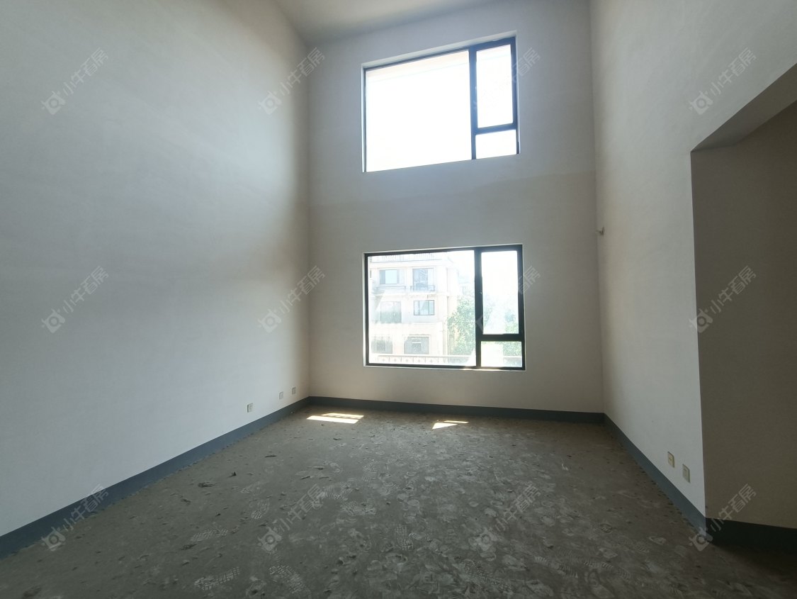 常州绿地香奈别墅区5室出租_小牛看房