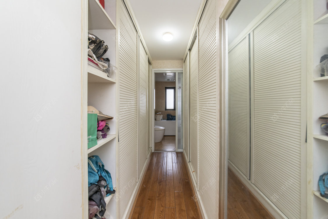 常州吾悦广场北区在售二手房源室内图_小牛看房