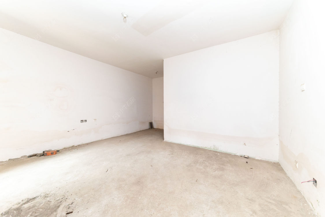 常州溪湖小镇在售二手房源室内图_小牛看房