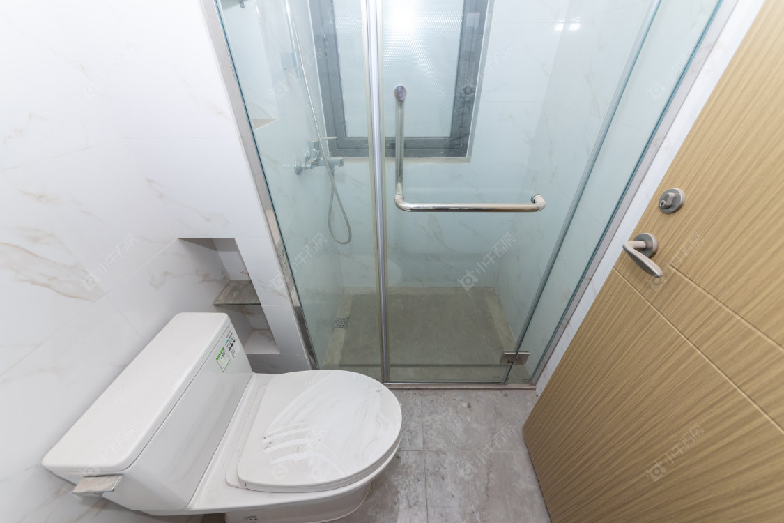 常州绿地香港名墩道在售二手房源室内图_小牛看房