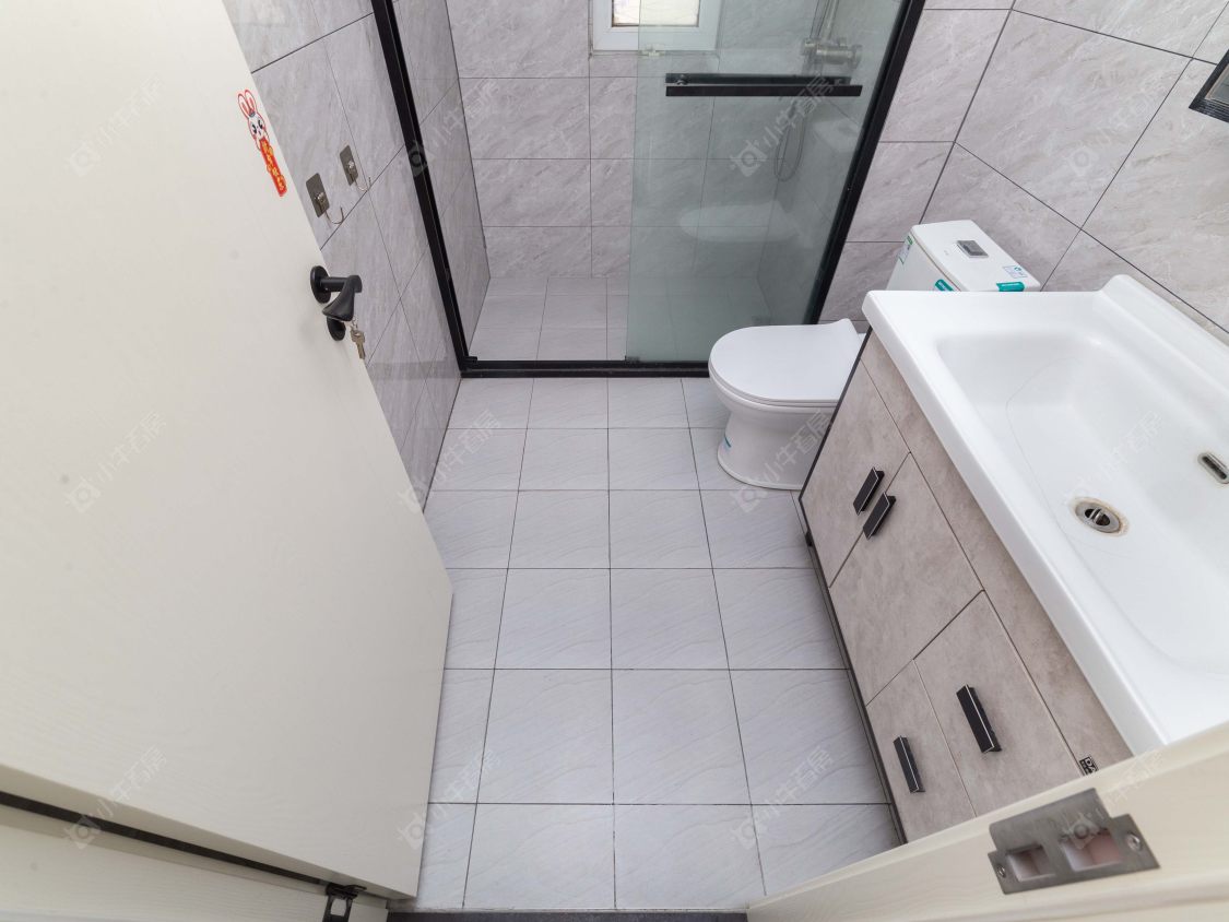 常州临津花园在售二手房源室内图_小牛看房