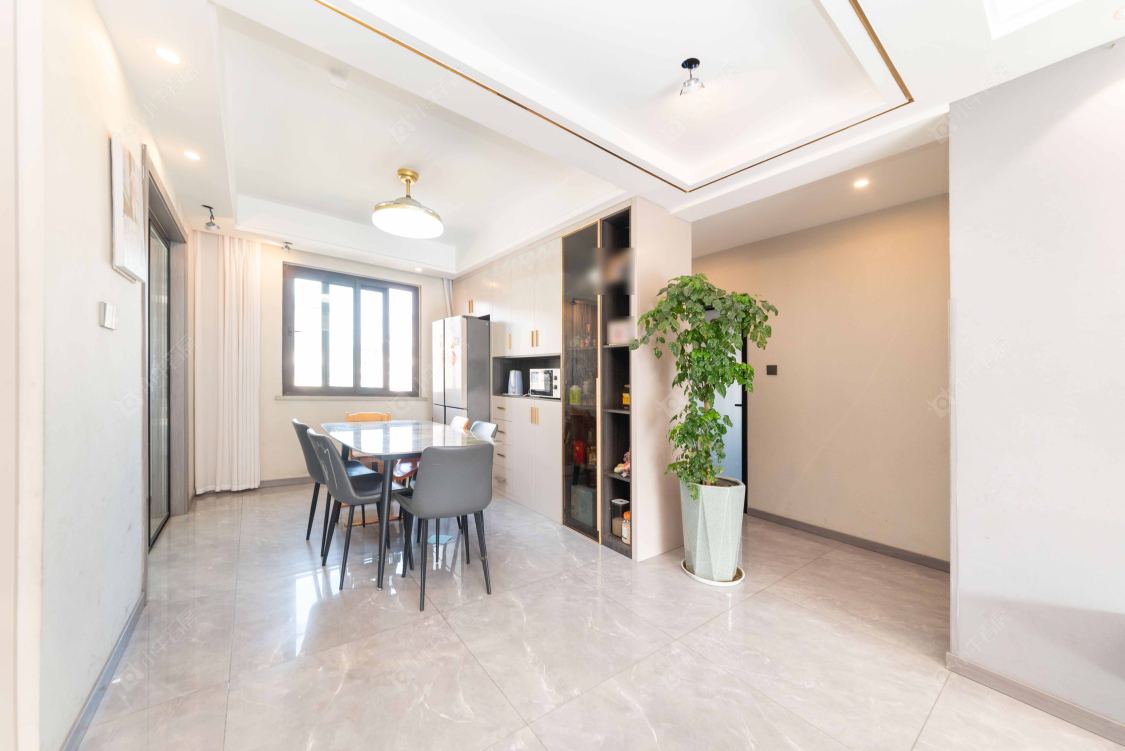 常州荣盛御府在售二手房源室内图_小牛看房