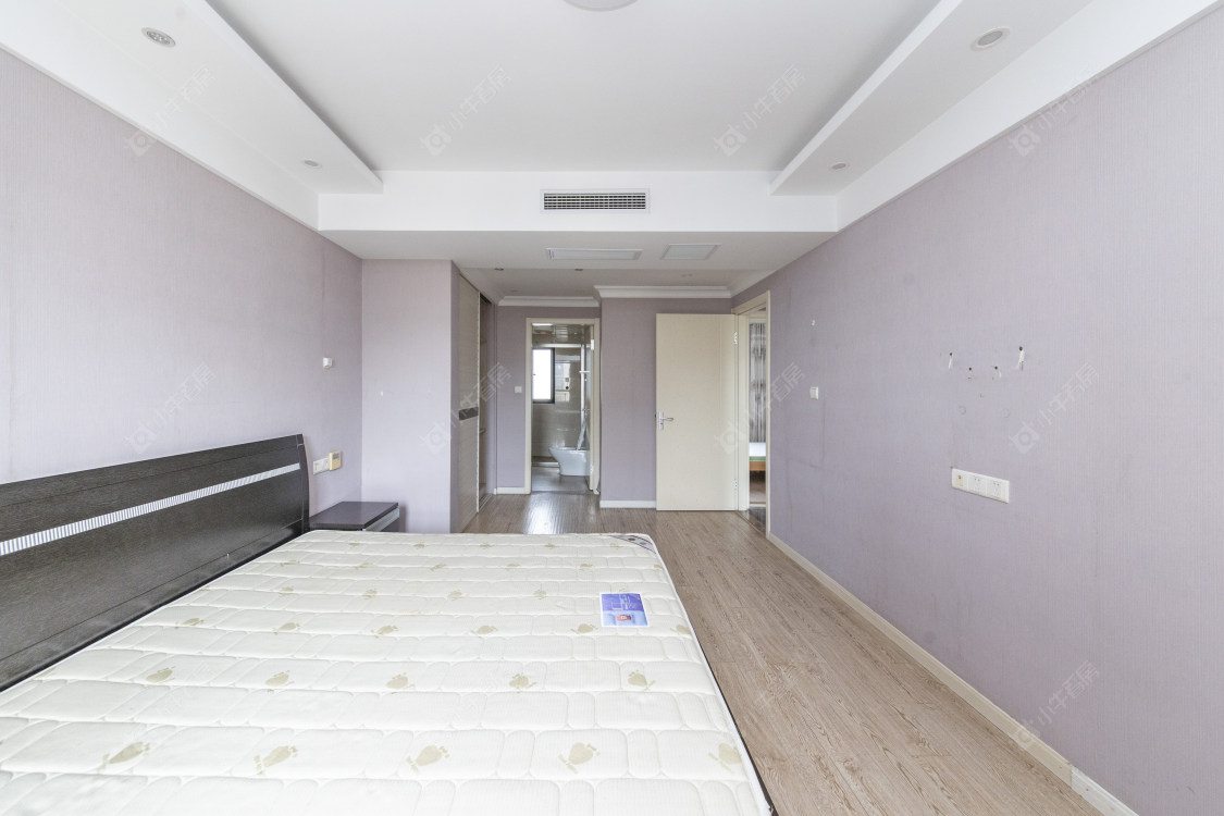 常州吾悦广场北区在售二手房源室内图_小牛看房