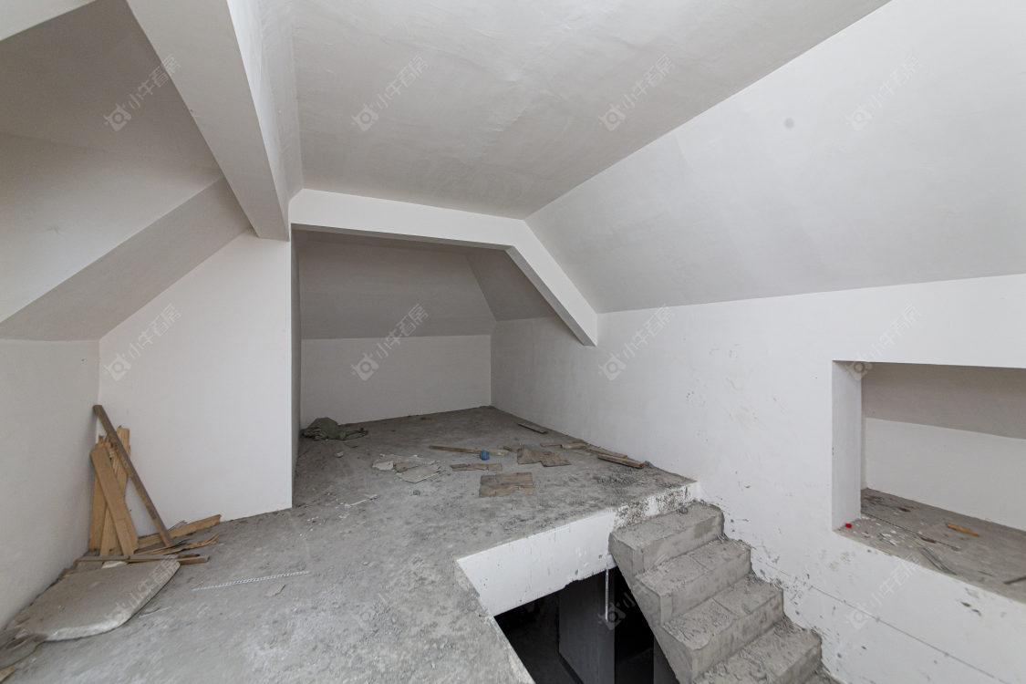 绿地香奈别墅区房源室内图 常州绿地香奈别墅区在售二手房源室内图_小牛看房