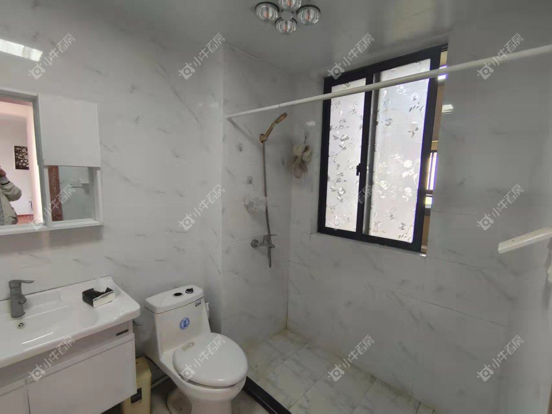 常州绿地香奈在租房源室内图_小牛看房