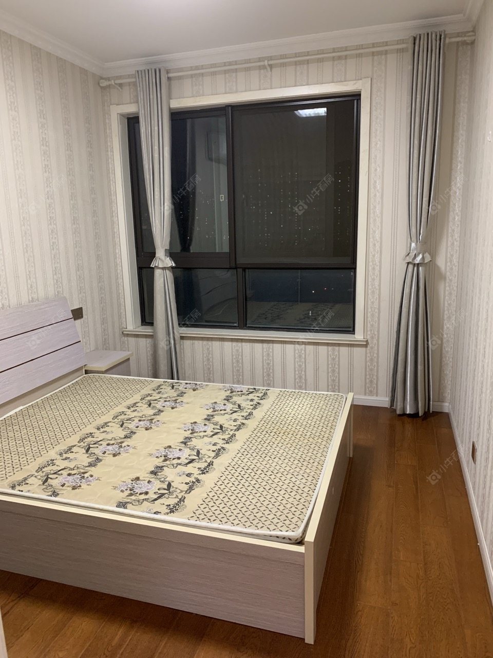 常州世茂香槟湖三期在租房源室内图_小牛看房