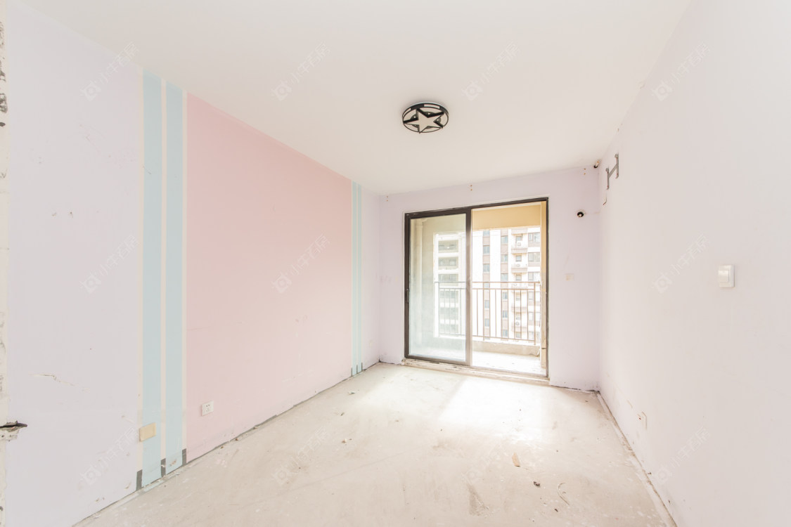 常州世茂香槟湖五期在售二手房源室内图_小牛看房