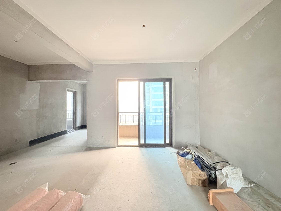 丹阳碧桂园樾府在售二手房源室内图_小牛看房