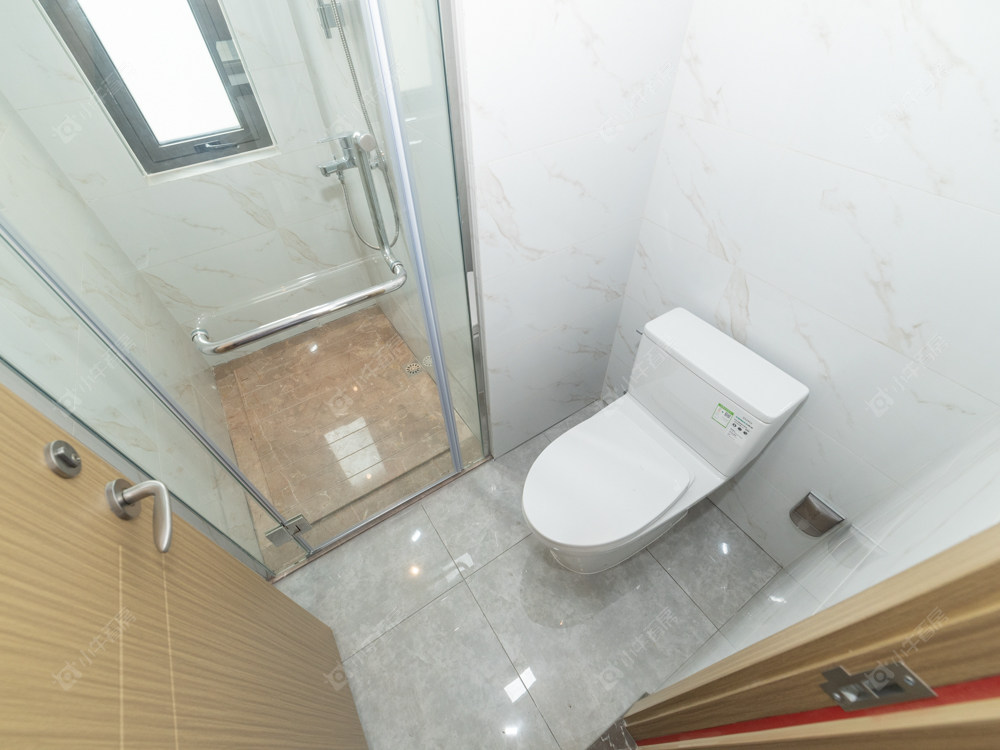 常州绿地香港名墩道在售二手房源室内图_小牛看房