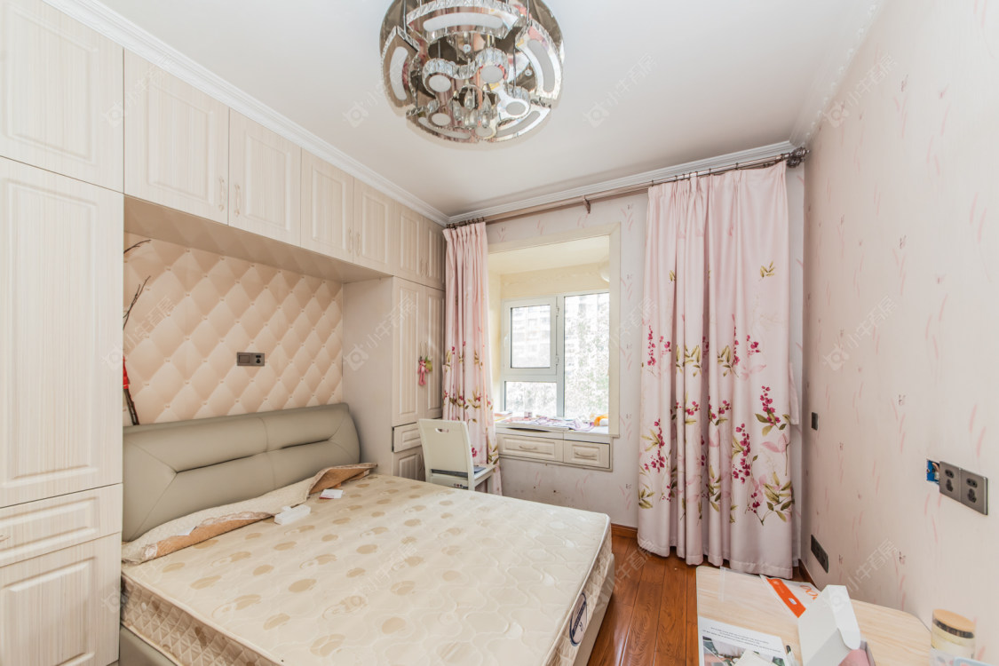 常州世茂香槟湖二期在售二手房源小区图_小牛看房