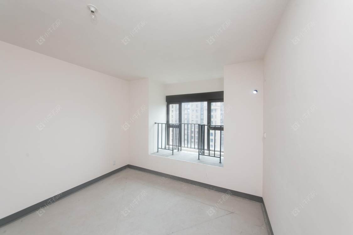 常州世茂香槟湖三期在售二手房源室内图_小牛看房