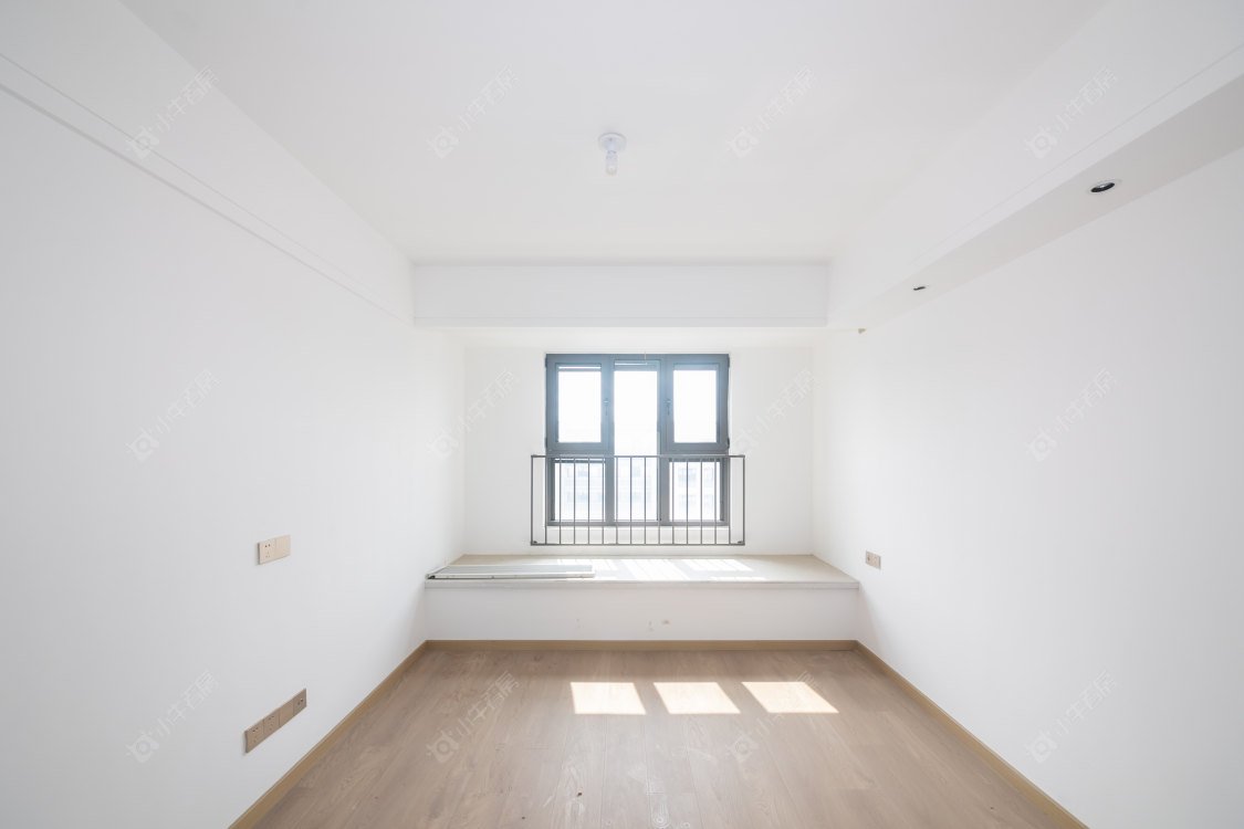 常州绿地香港名墩道在售二手房房源室内图_小牛看房