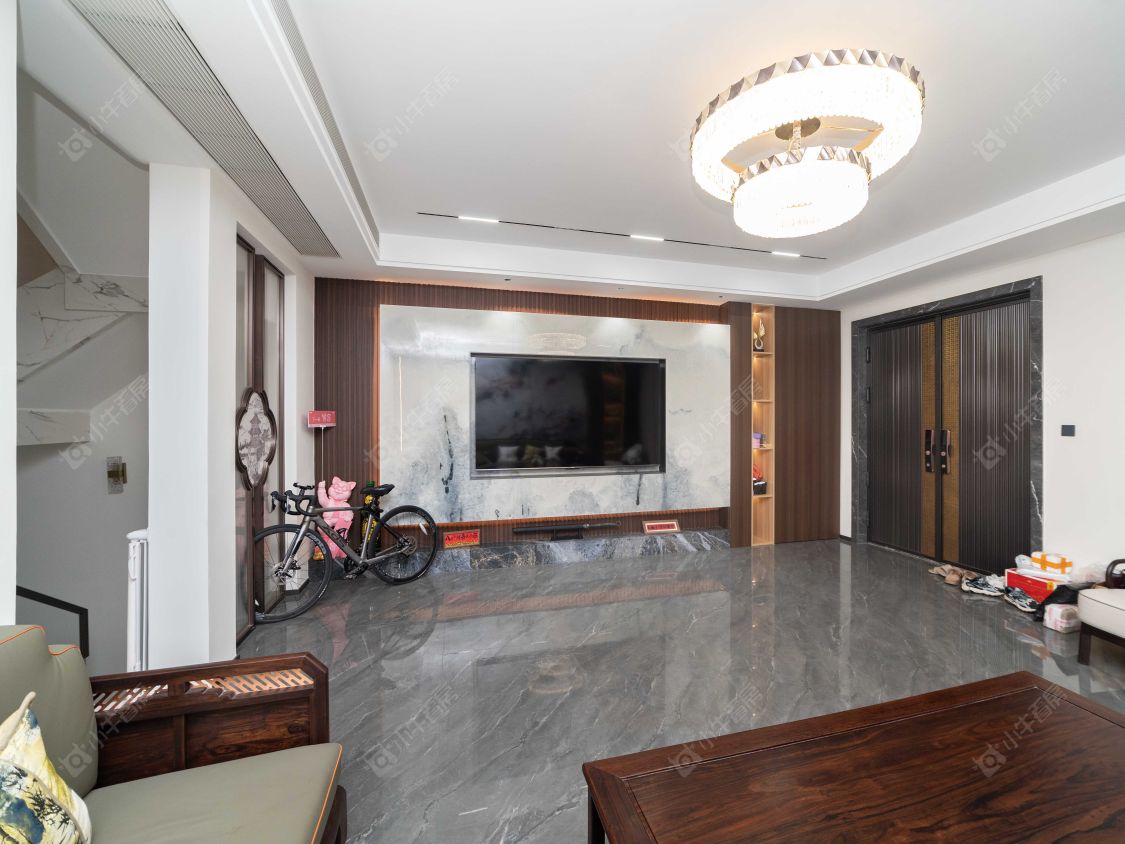 常州帝湖十七墅在售二手房源室内图_小牛看房