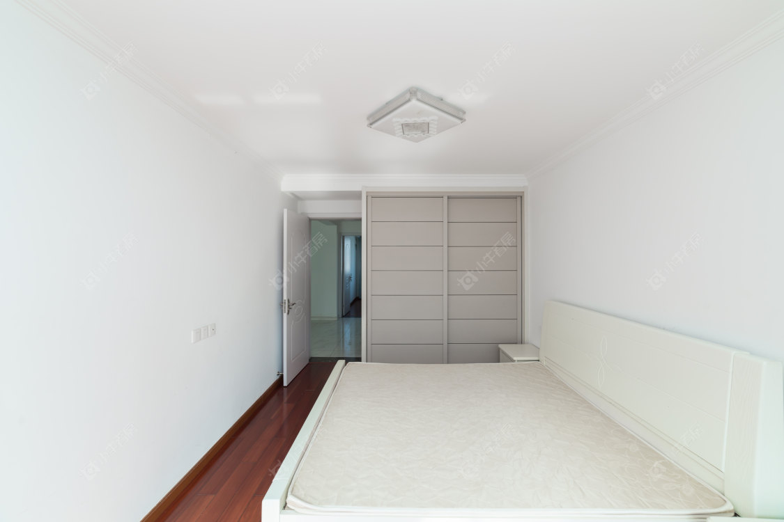 常州蓝山湖在售二手房源室内图_小牛看房