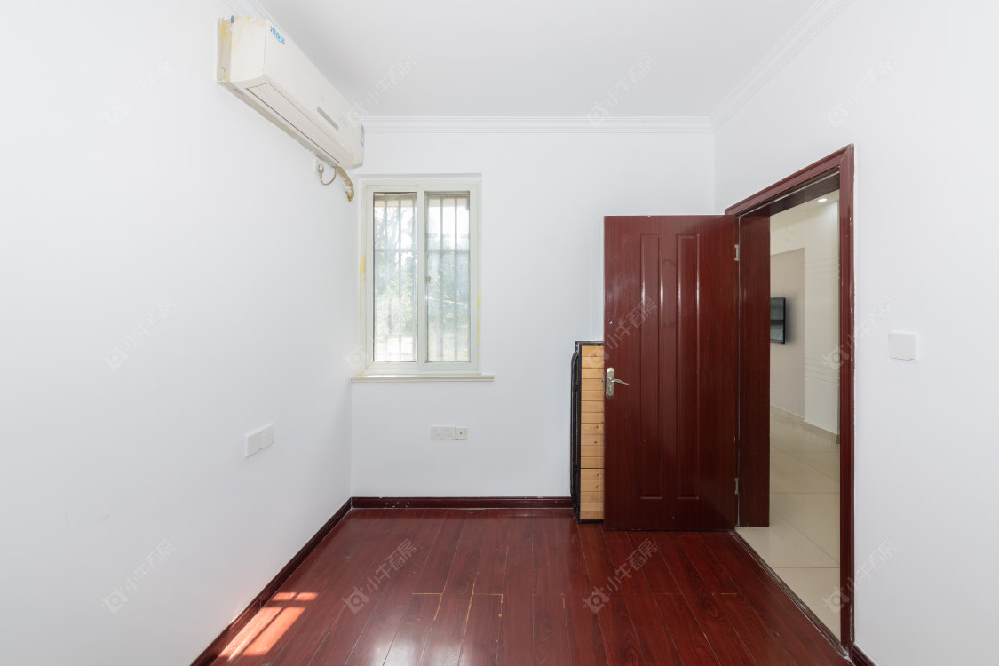 常州滨江明珠城东区在售二手房源室内图_小牛看房