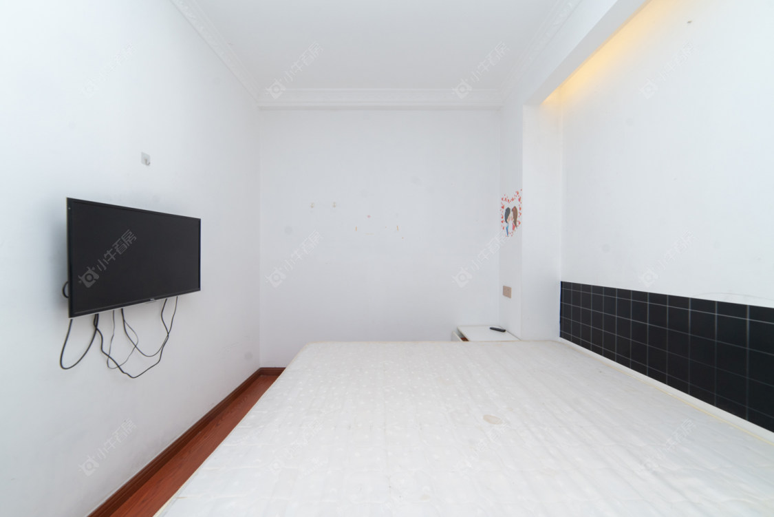 泰盈八千里房源室内图 常州泰盈八千里在售二手房源室内图_小牛看房