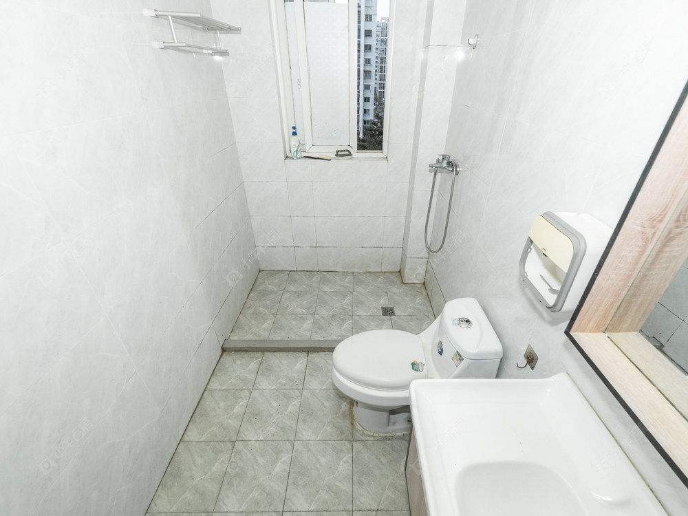 常州龙栖花园在售二手房源室内图_小牛看房