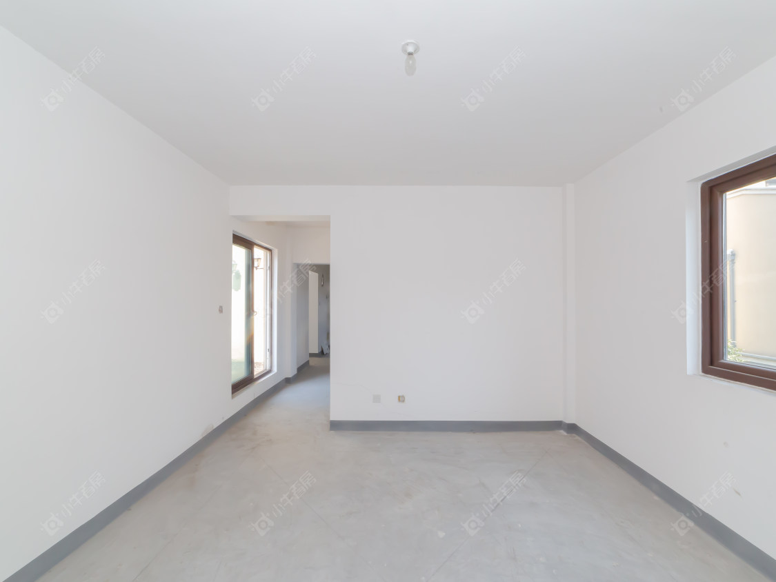 常州龙湖原山别墅区在售二手房源室内图_小牛看房