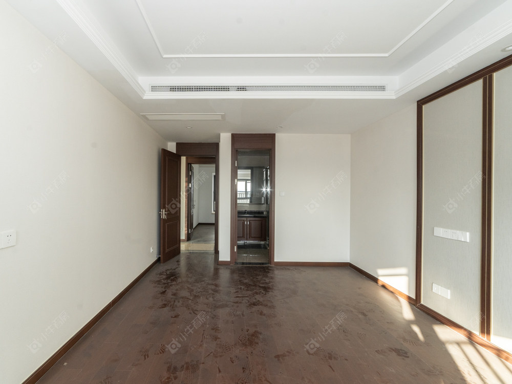 常州蓝光晶曜在售二手房源室内图_小牛看房