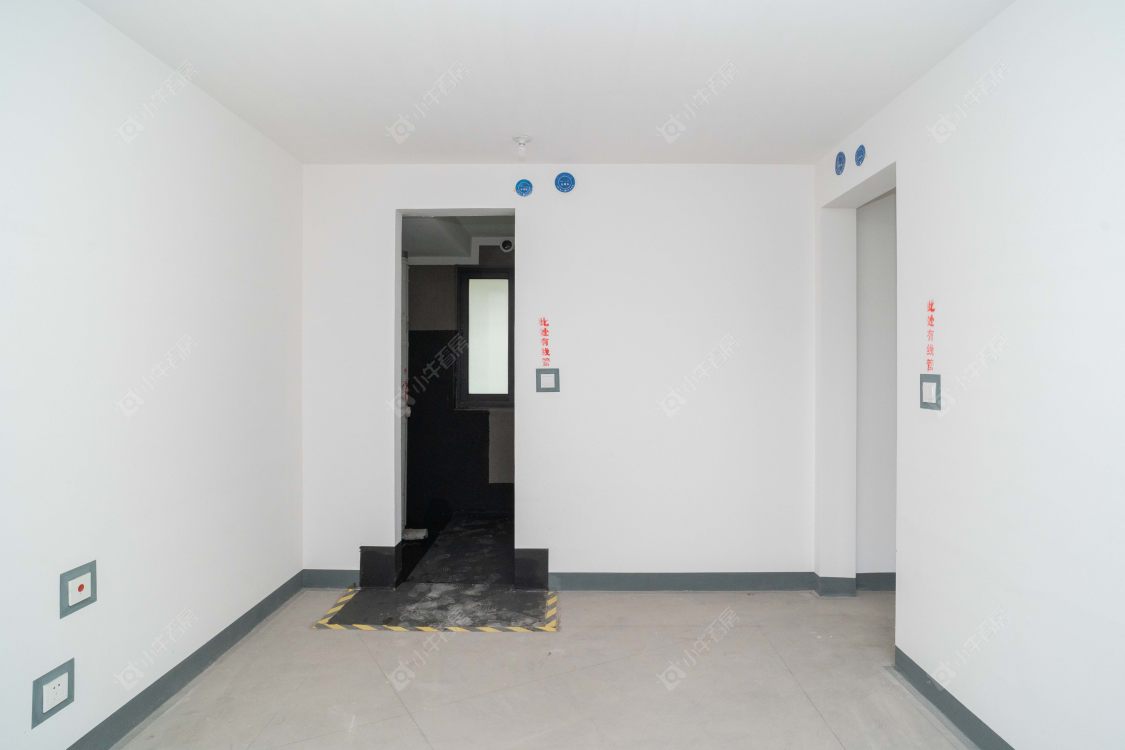 常州保利和光晨樾在售二手房源室内图_小牛看房