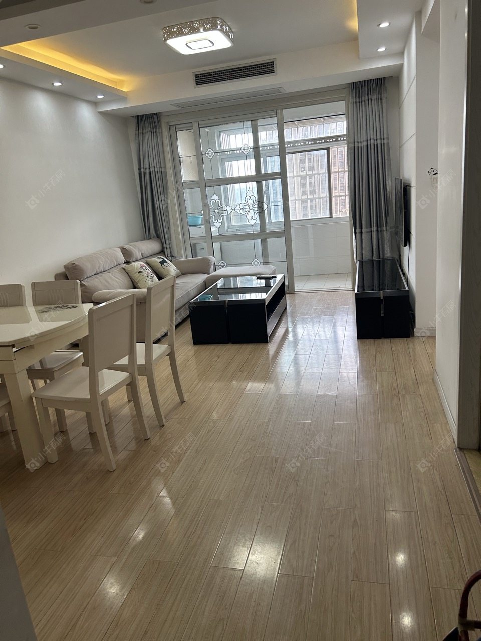 常州绿地世纪城三期在租房源室内图_小牛看房