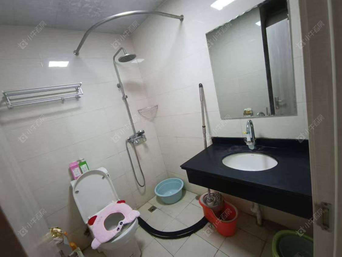 常州亚泰财富中心在租房源室内图_小牛看房