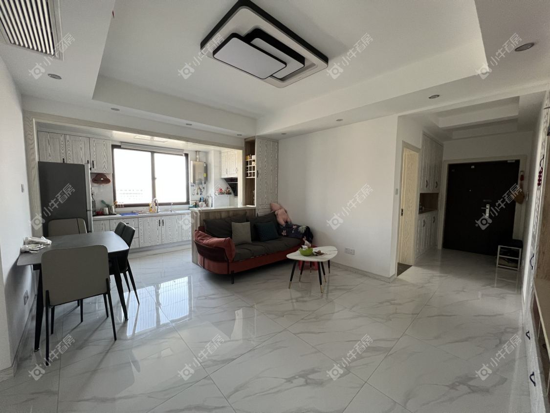 常州世茂香槟湖四期在租房源室内图_小牛看房