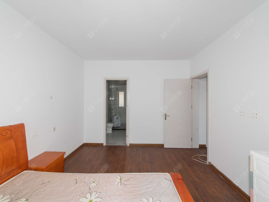 常州龙湖龙誉城四期在售二手房源室内图_小牛看房