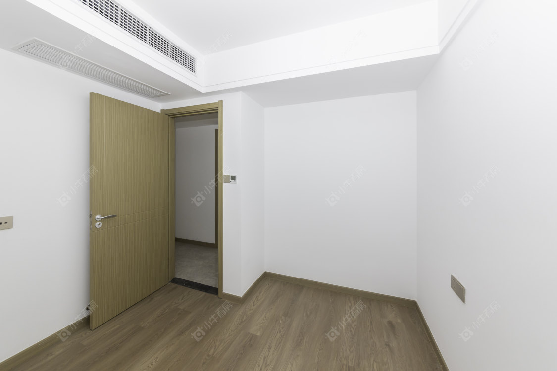 常州绿地香港名墩道在售二手房房源室内图_小牛看房