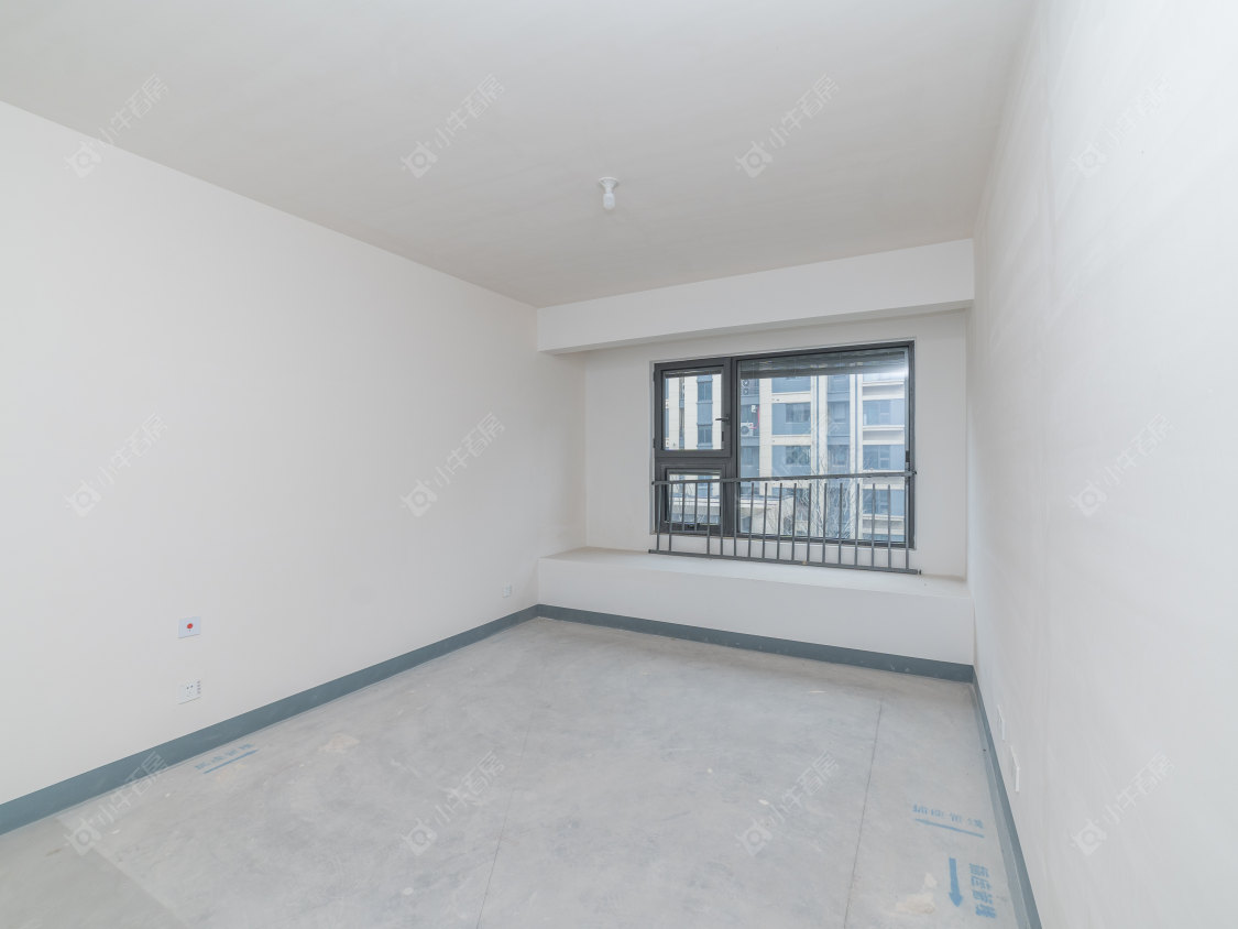 常州美的世茂云筑在售二手房源室内图_小牛看房