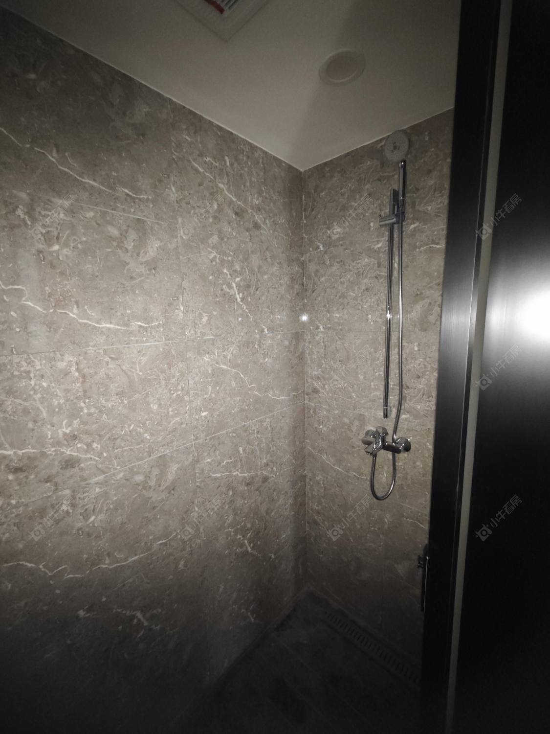 常州美的世茂云筑在租房源室内图_小牛看房