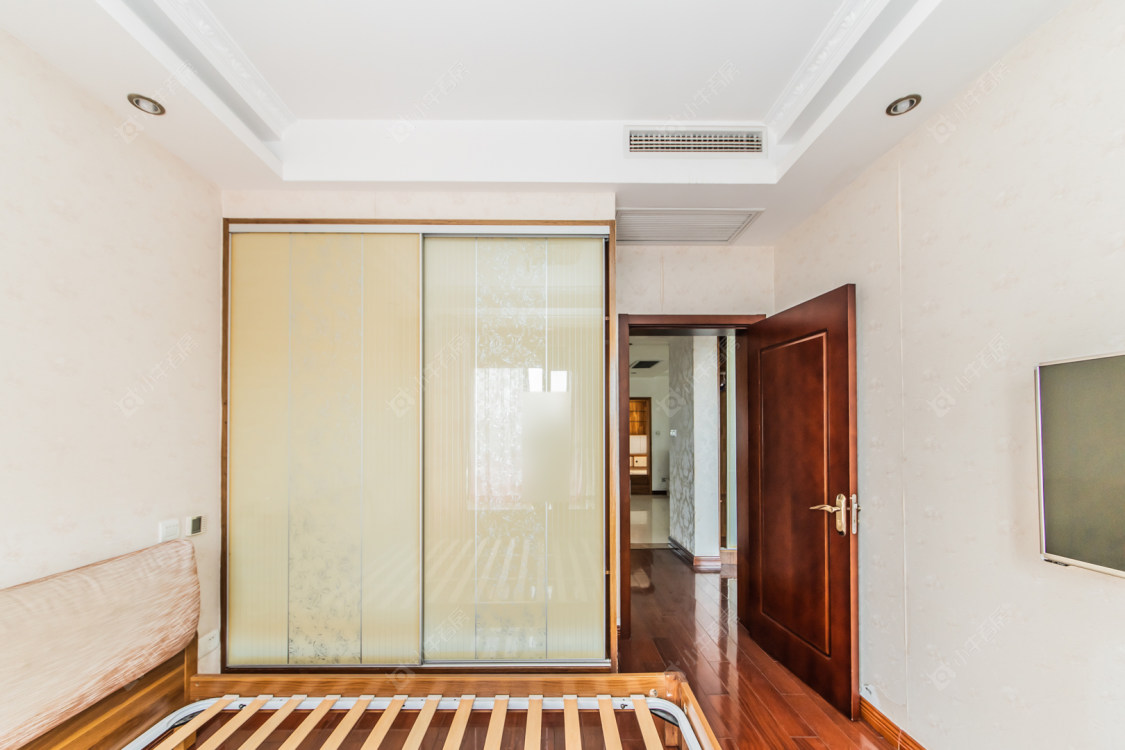 常州世茂香槟湖一期在售二手房源室内图_小牛看房