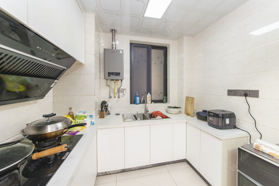 常州绿地峰云汇在售二手房源室内图_小牛看房