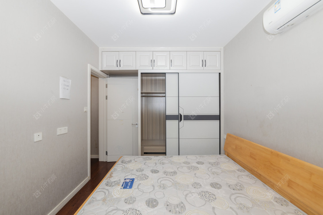 万科弘阳君望甲第房源室内图 常州万科弘阳君望甲第在售二手房源室内图_小牛看房