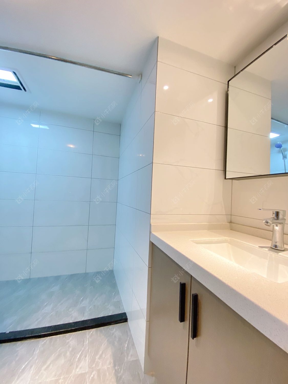 常州亚泰财富中心在租房源室内图_小牛看房