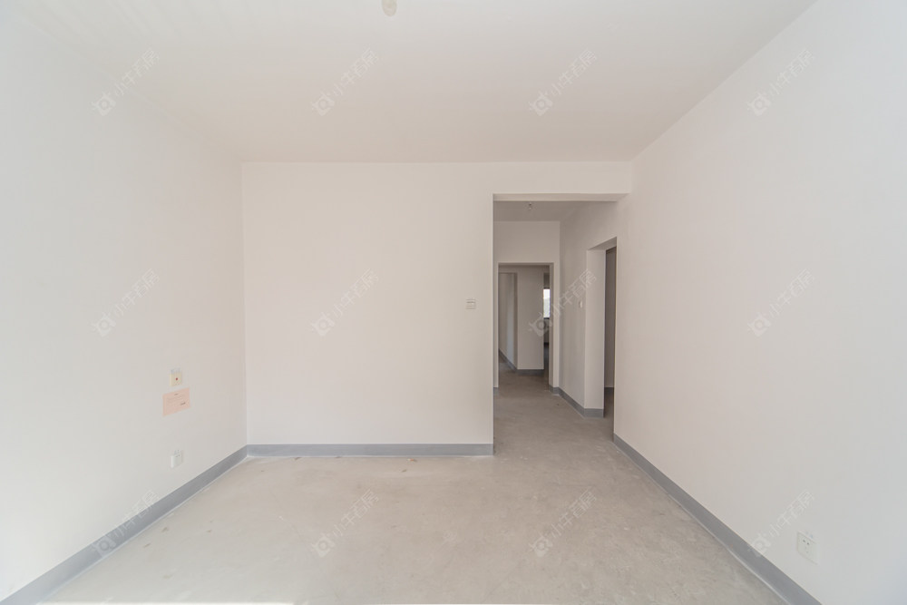 常州世茂香槟湖二期在售二手房源室内图_小牛看房