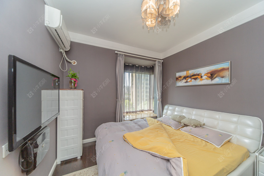 常州世茂香槟湖二期在售二手房源室内图_小牛看房