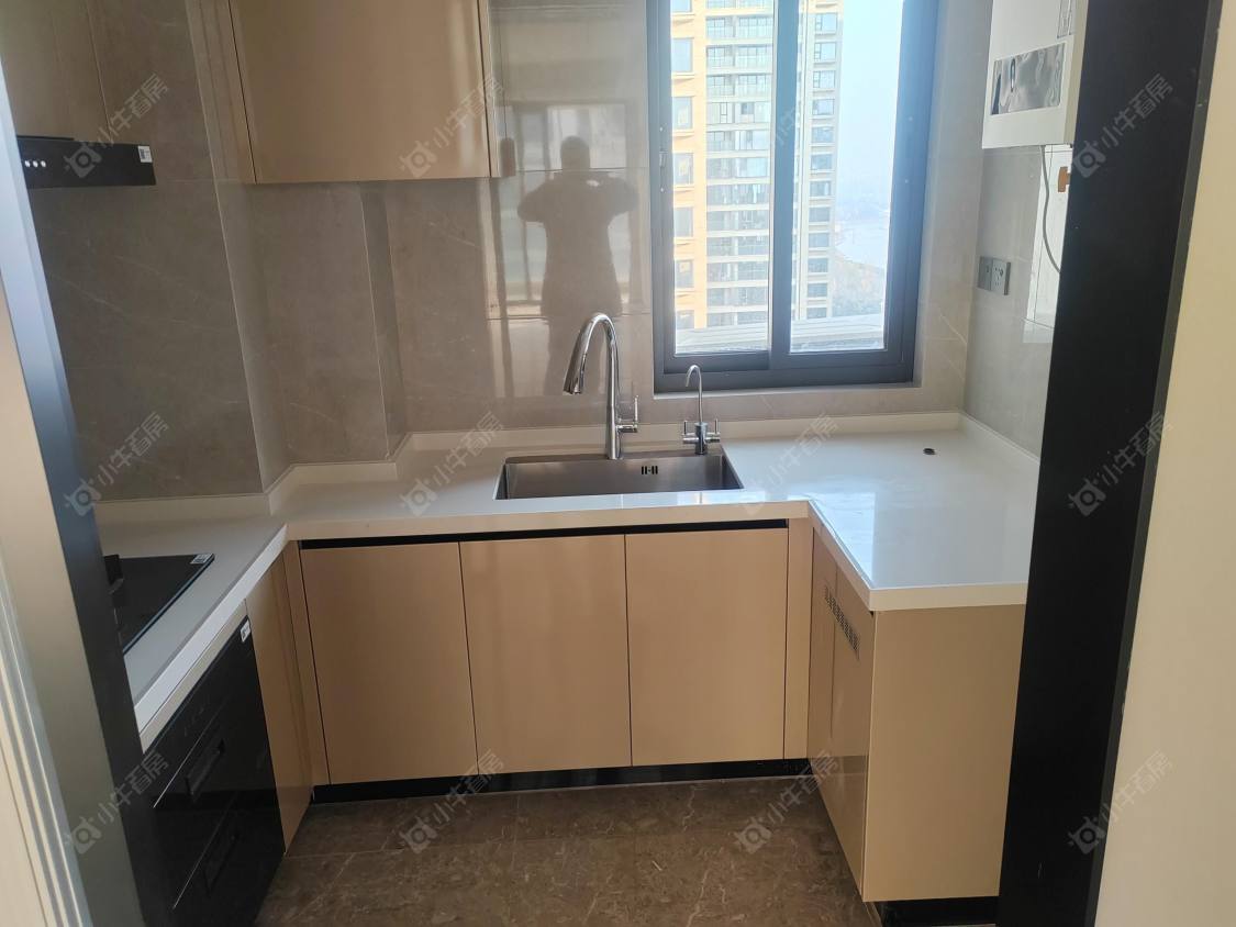 常州美的世茂云筑在租房源室内图_小牛看房