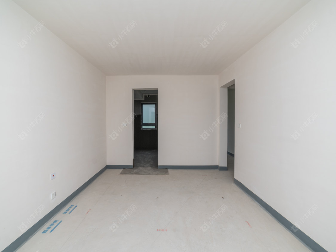 常州美的世茂云筑在售二手房源室内图_小牛看房