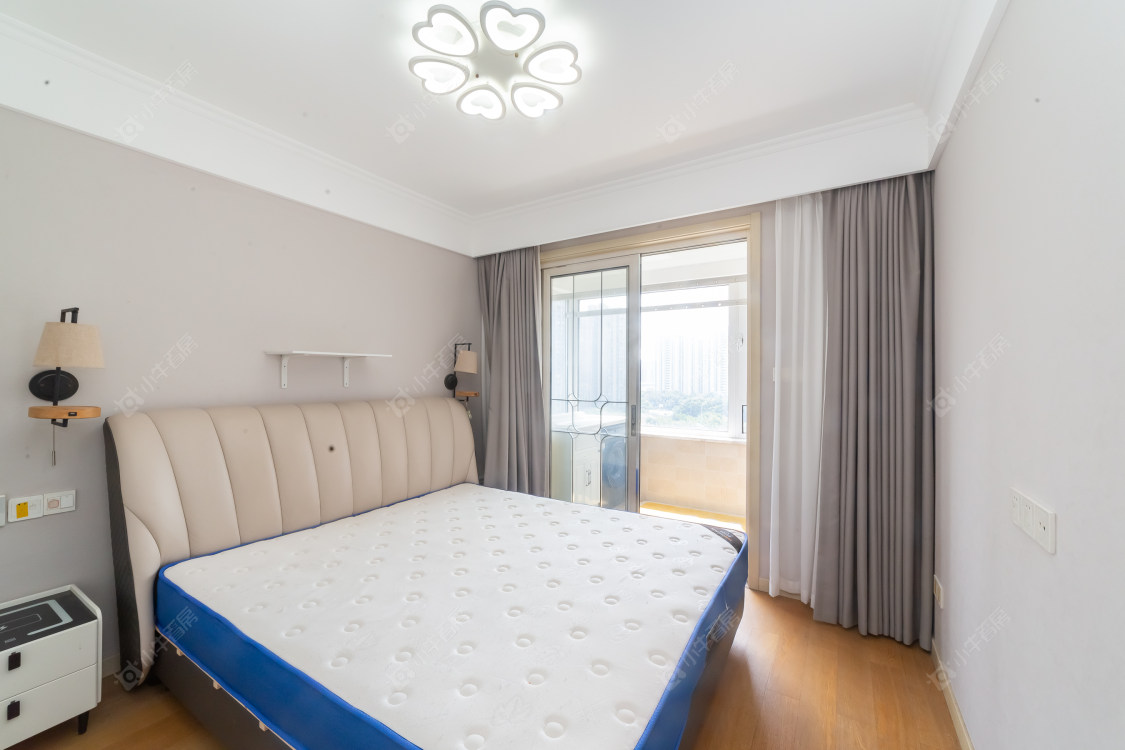 常州绿地世纪城一期在售二手房源室内图_小牛看房