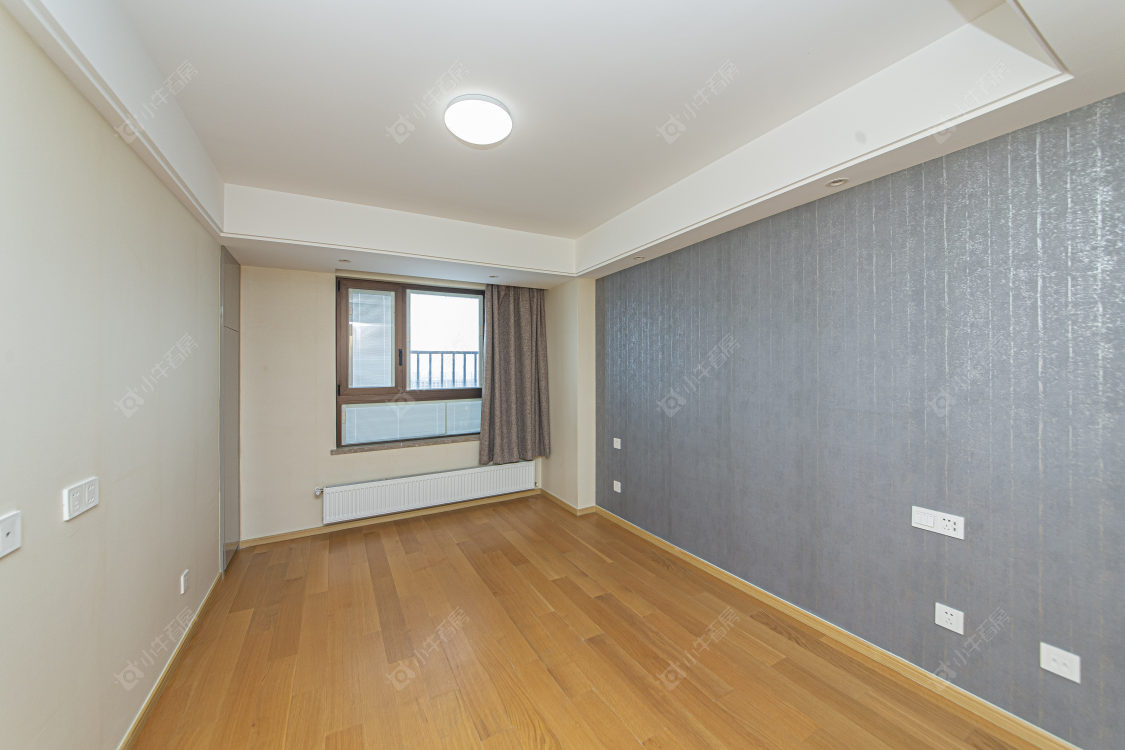 常州绿地香奈在售二手房源室内图_小牛看房