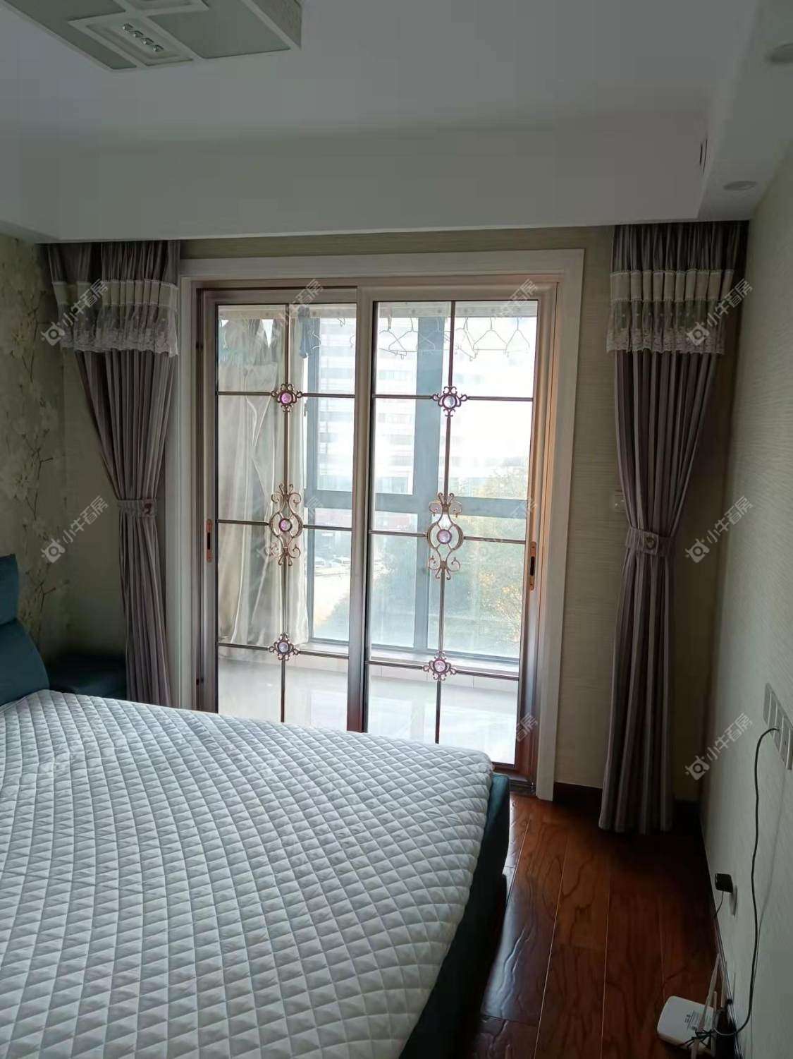 常州常发豪庭国际租房_常发豪庭国际4室2厅房源出租