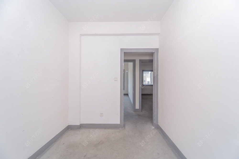 常州世茂香槟湖二期在售二手房源室内图_小牛看房