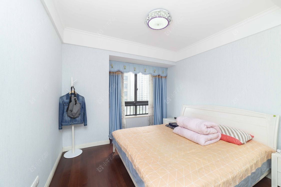 常州绿地峰云汇在售二手房源室内图_小牛看房