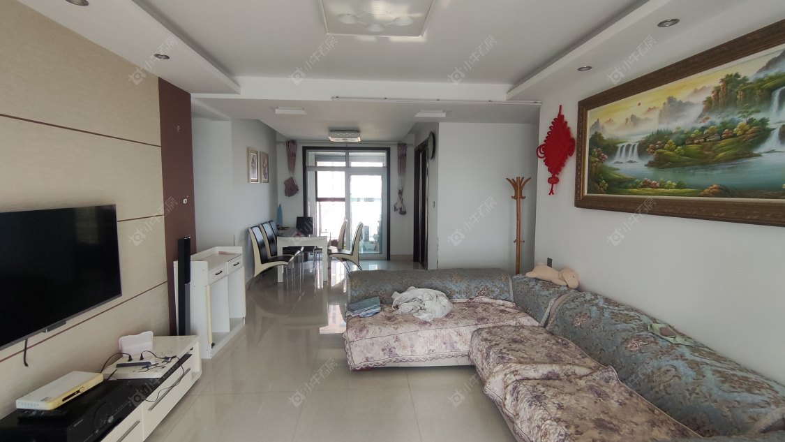 常州公园壹号四期3室2厅2卫出租房源图片