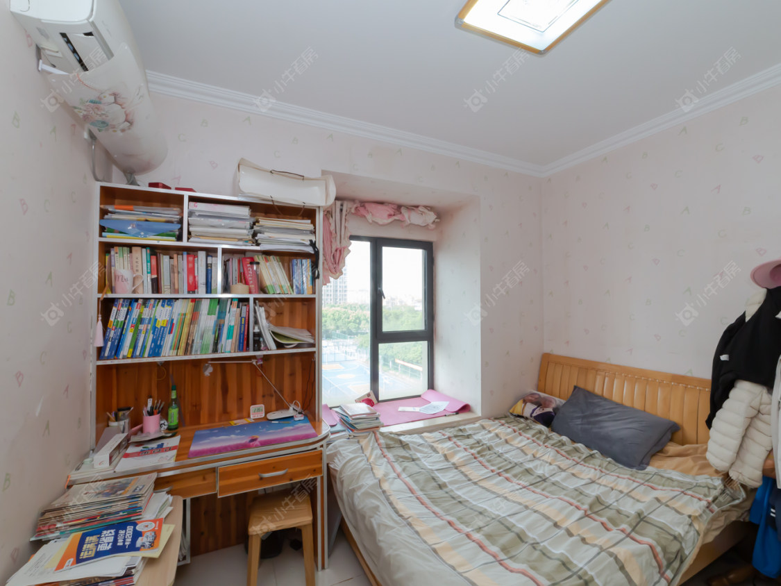 常州世茂香槟湖二期在售二手房源室内图_小牛看房