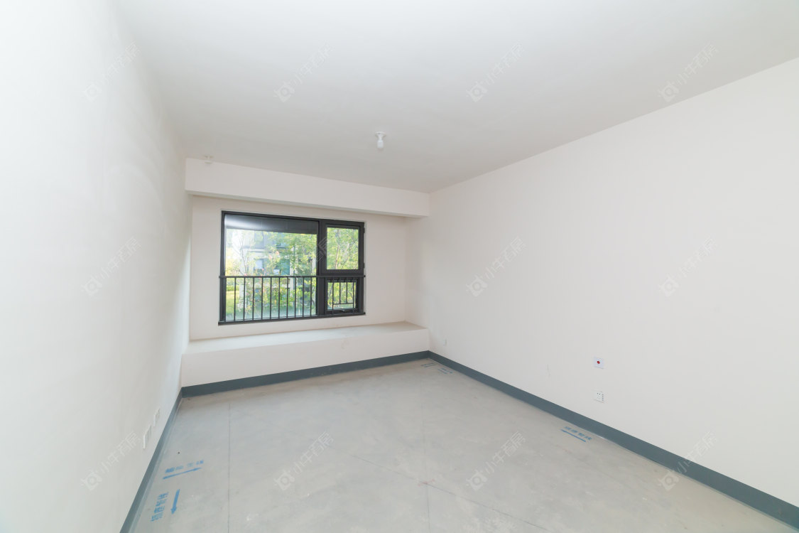 常州美的世茂云筑在售二手房源室内图_小牛看房