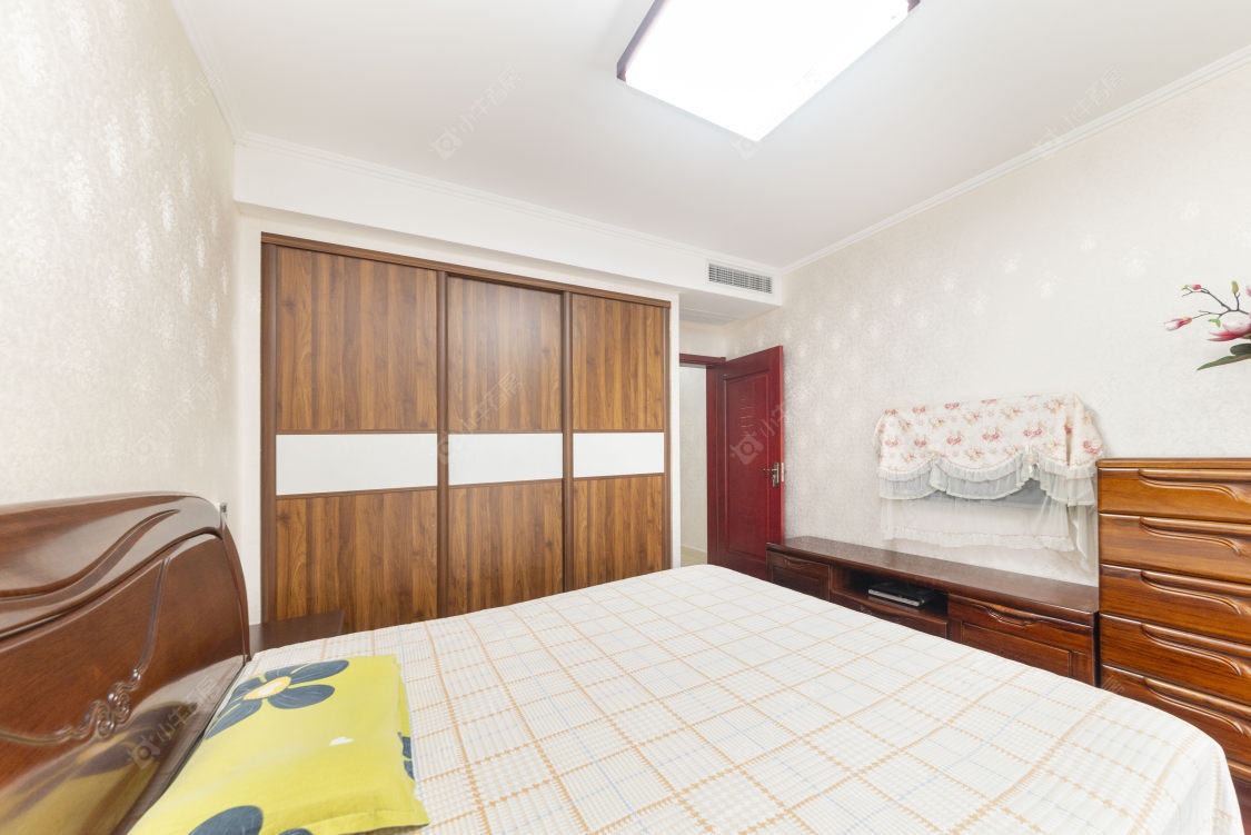 常州莱蒙城铂晶在售二手房源室内图_小牛看房