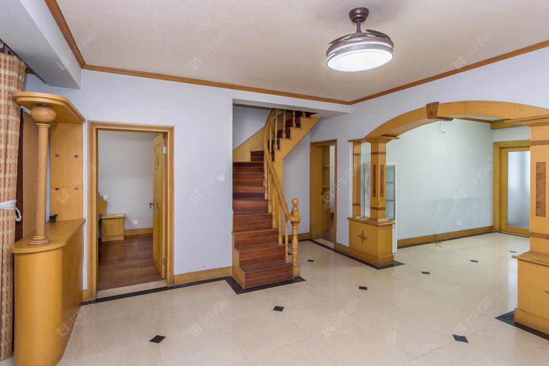 常州翠竹新村北区3室2厅2卫在售二手房房源图片