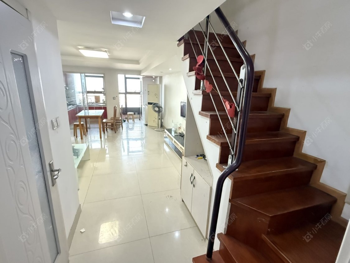 常州吾悦广场金苹果公寓在租房源_小牛看房